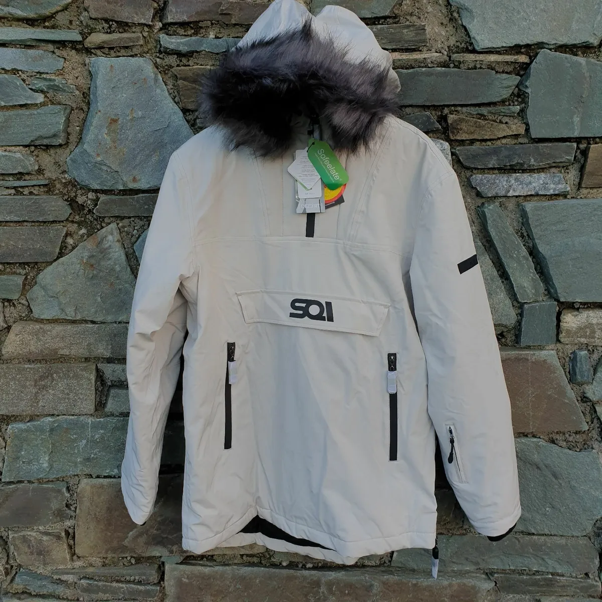 SQI padded hooded ski jacket size M - Image 1