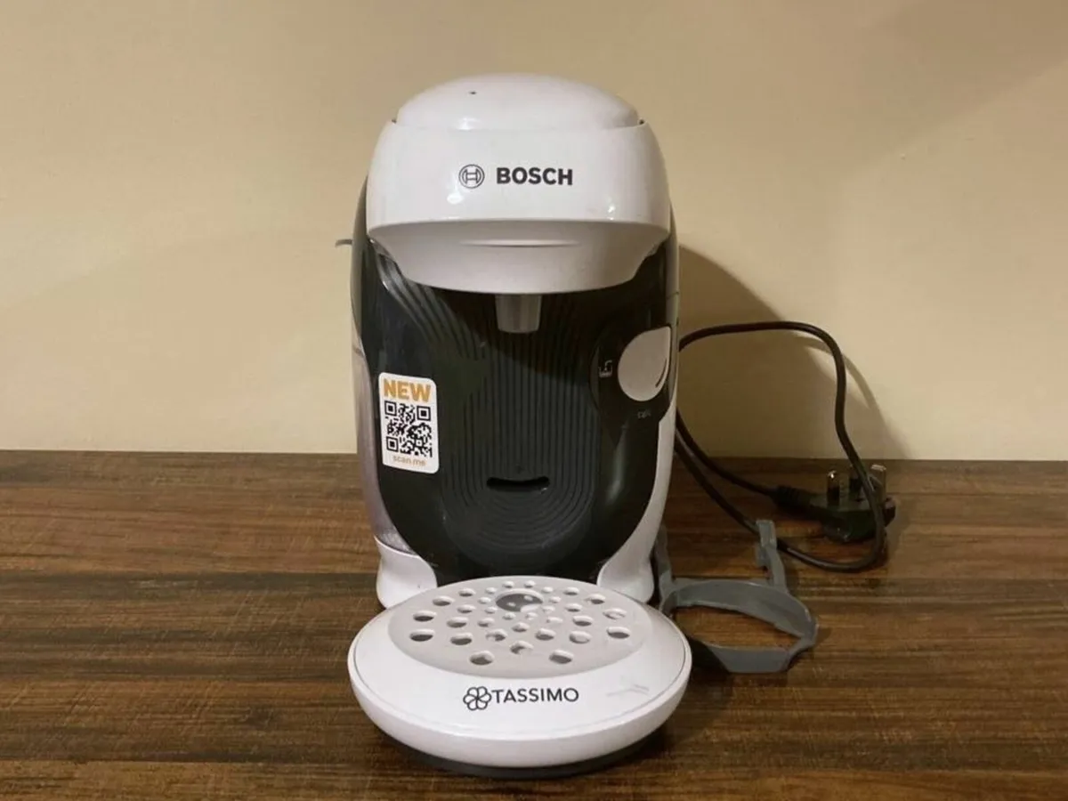 Bosch Tassimo TAS1104 Coffee Machine - Image 2