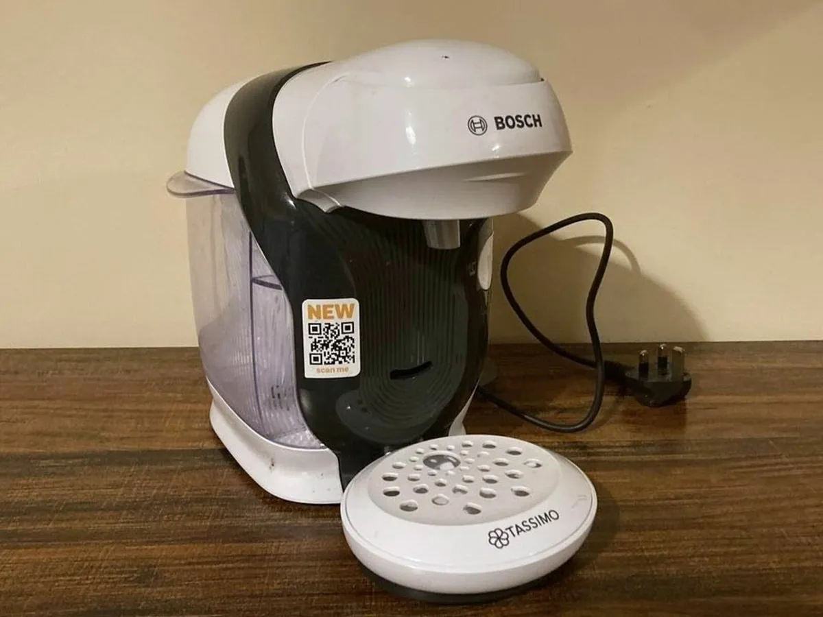 Bosch Tassimo TAS1104 Coffee Machine - Image 3