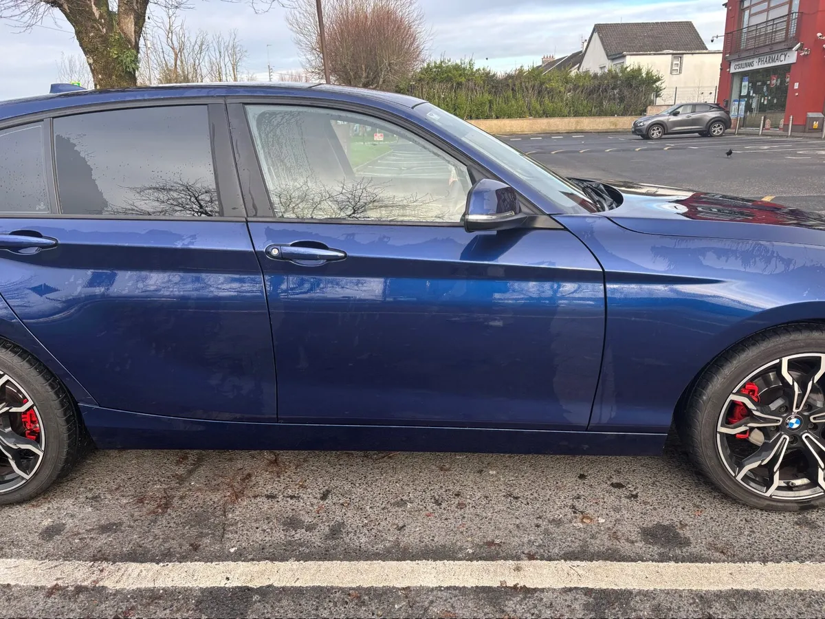 BMW 1-Series 2019 - Image 4