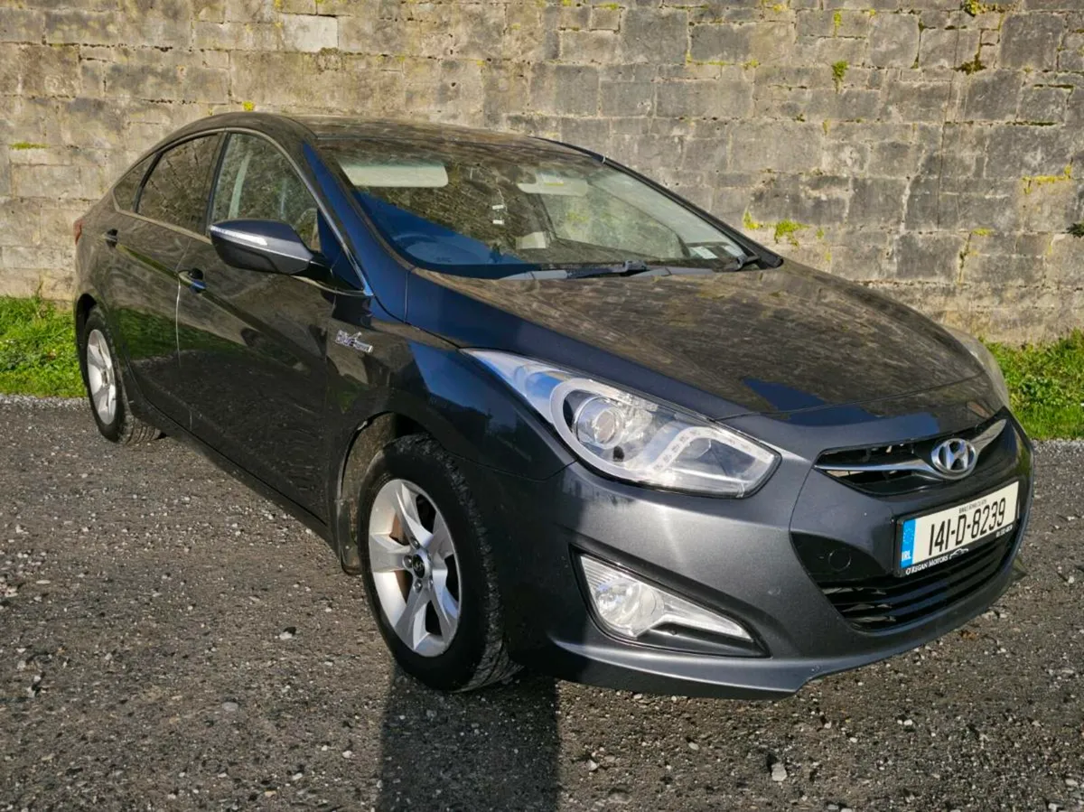 Hyundai I40 Executive full leather, NCT 30/05/26 - Image 1