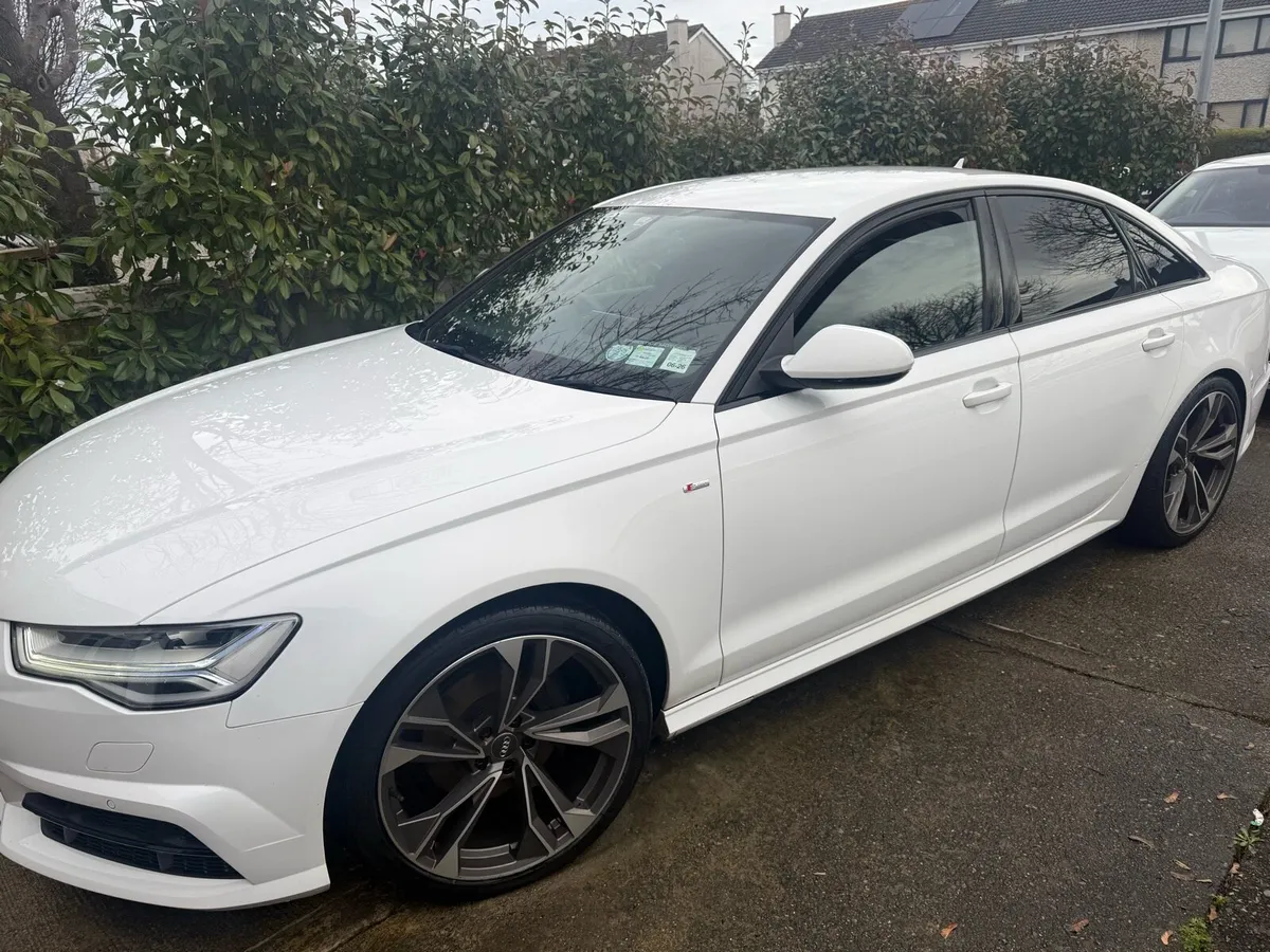 Audi A6 - Image 1