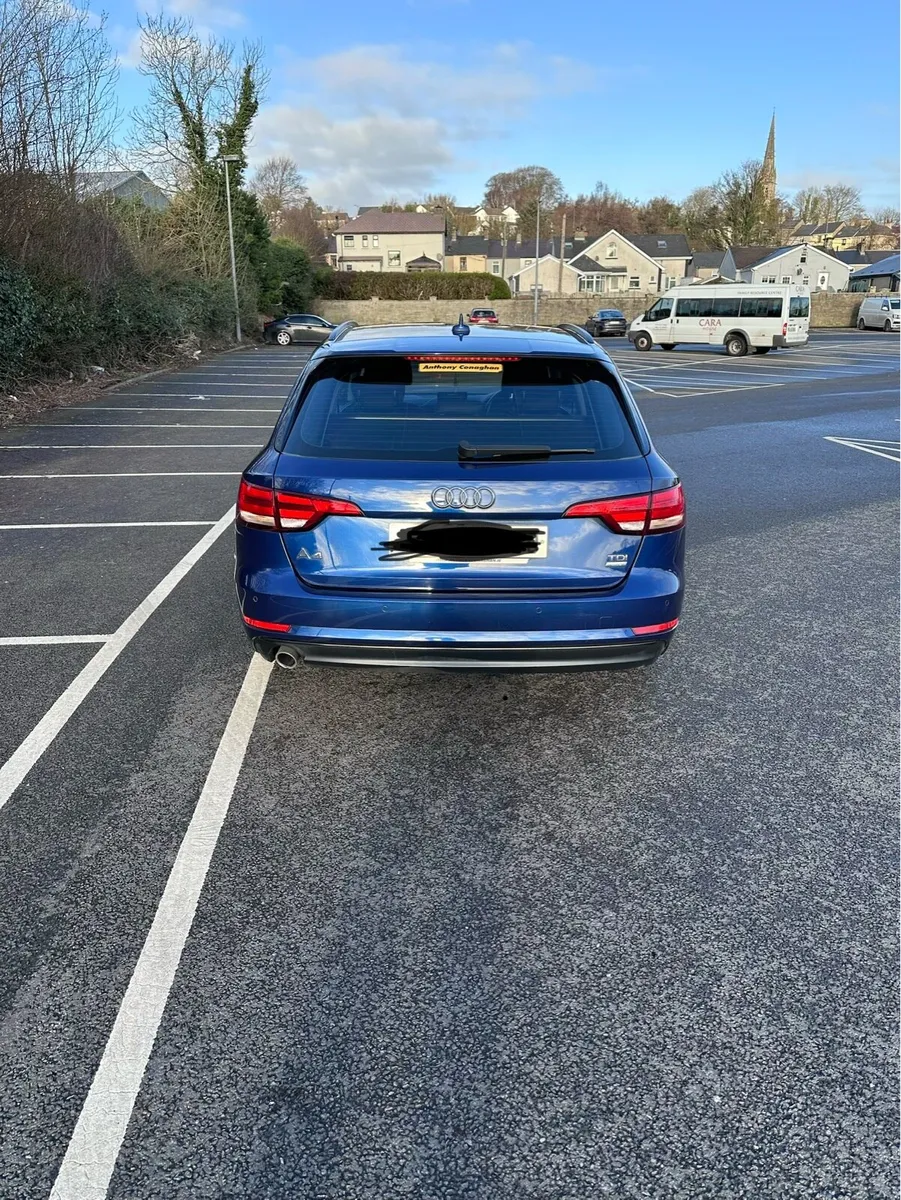 Audi A4 2.0Diesel - Image 4