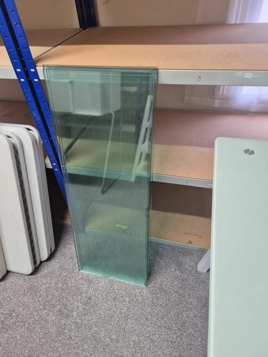 Shop Display Fittings - Image 3