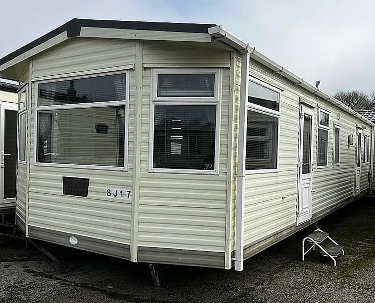 Carnby Ridgeway Mobile Home - Image 1