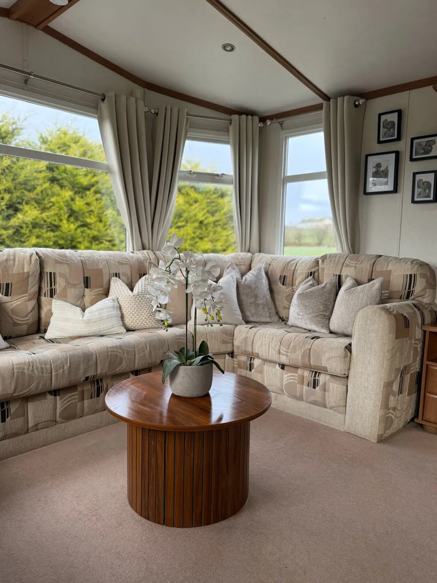 Carnby Ridgeway Mobile Home - Image 3
