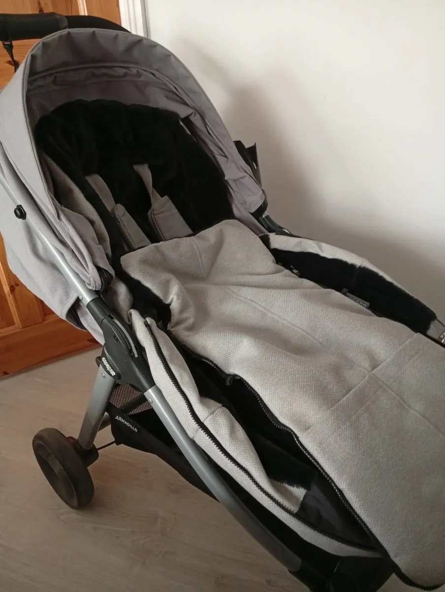 Pushchair - Image 3