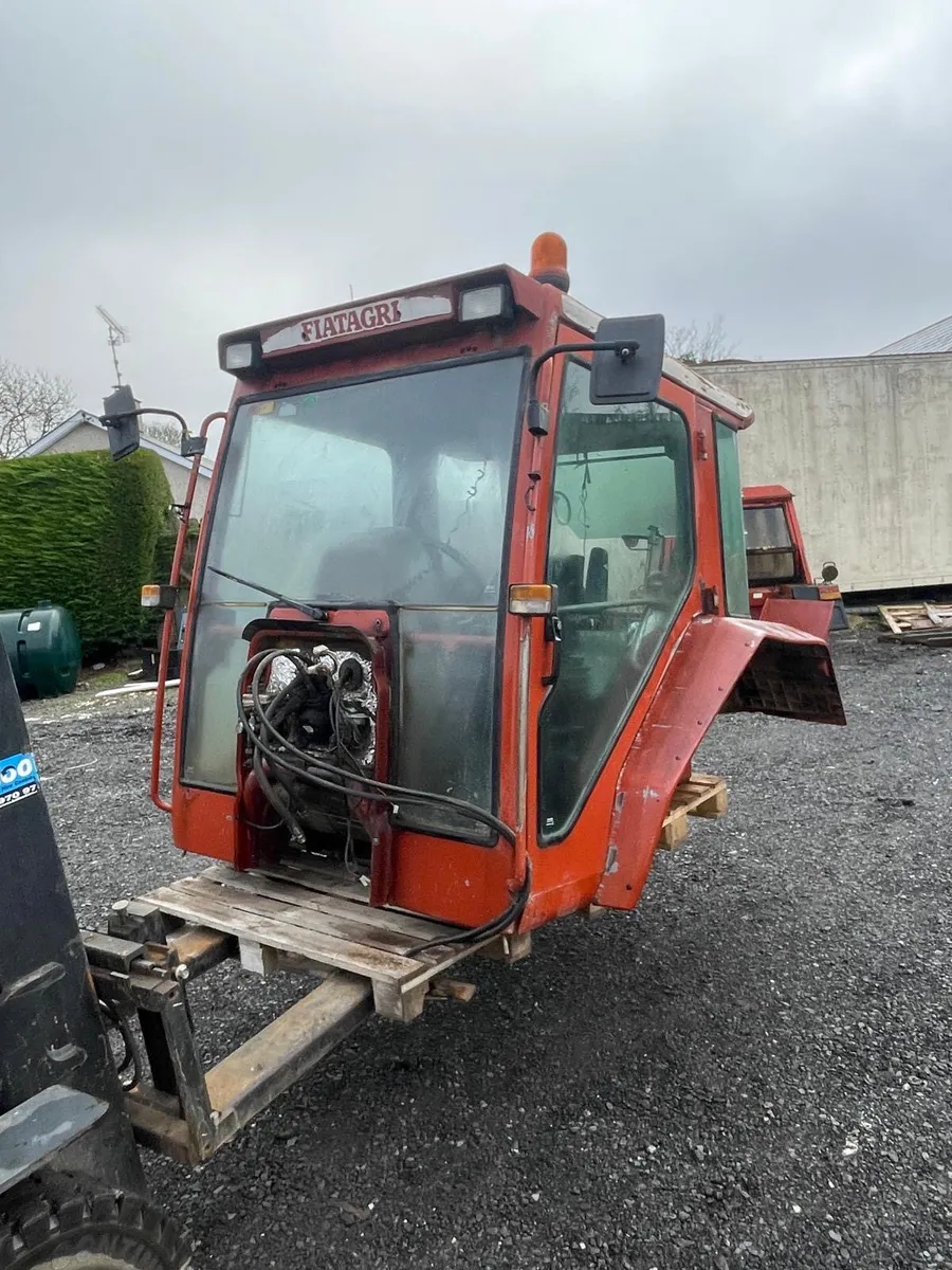 European FIAT F Series Cab - Image 1