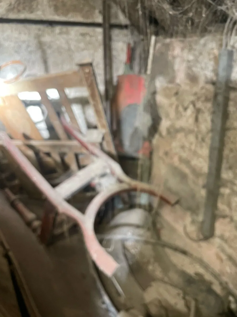 Massey Ferguson Tractor Cab - Image 2