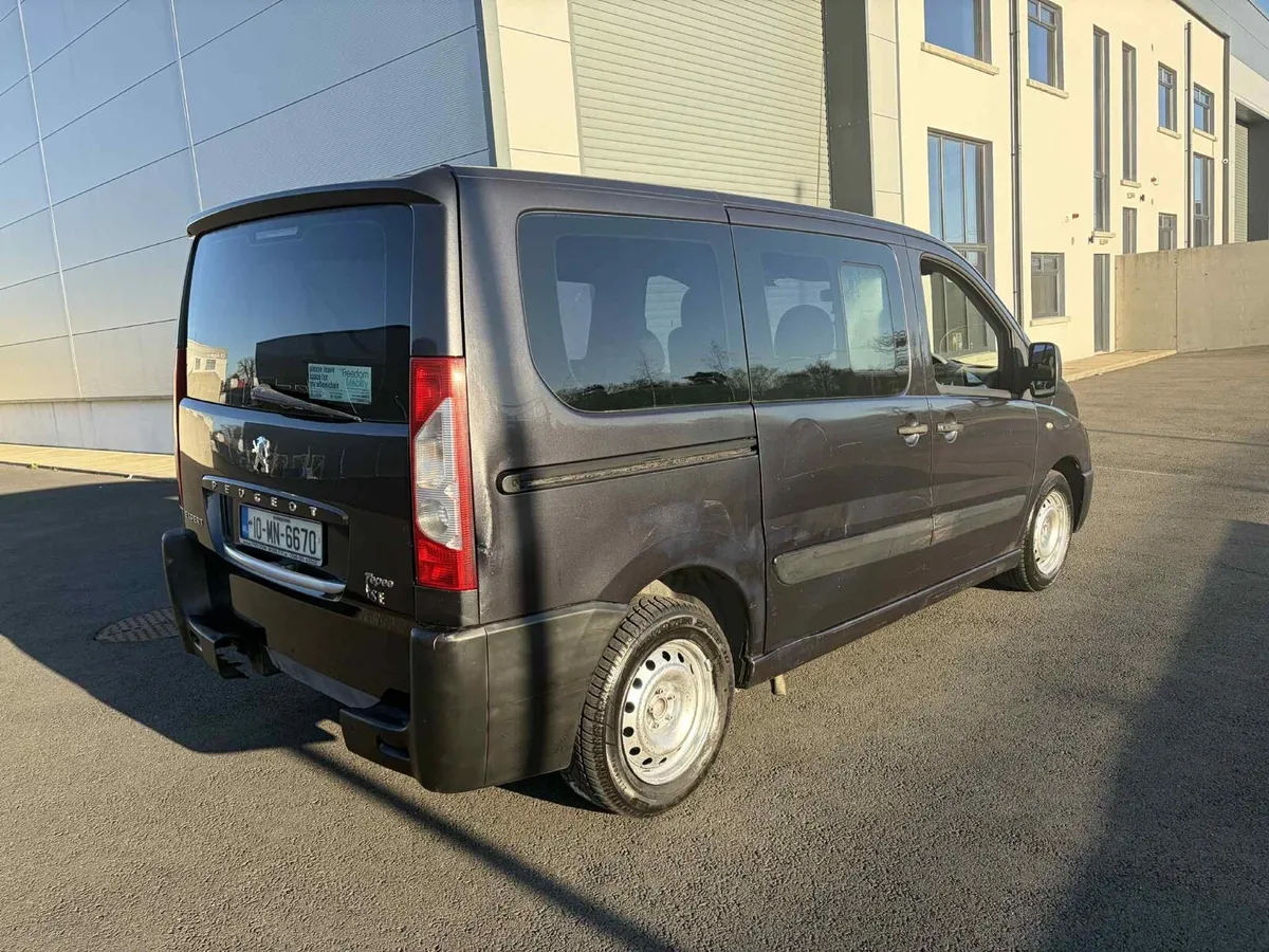 2010 Peugeot Expert wheelchair accessible 5 seater - Image 4