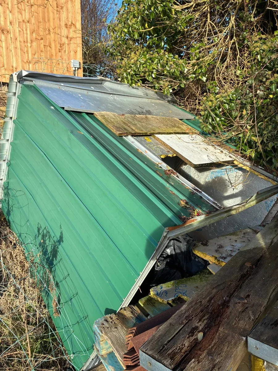 Trampoline ,bike , garden shed & 5 outdoor lights - Image 3