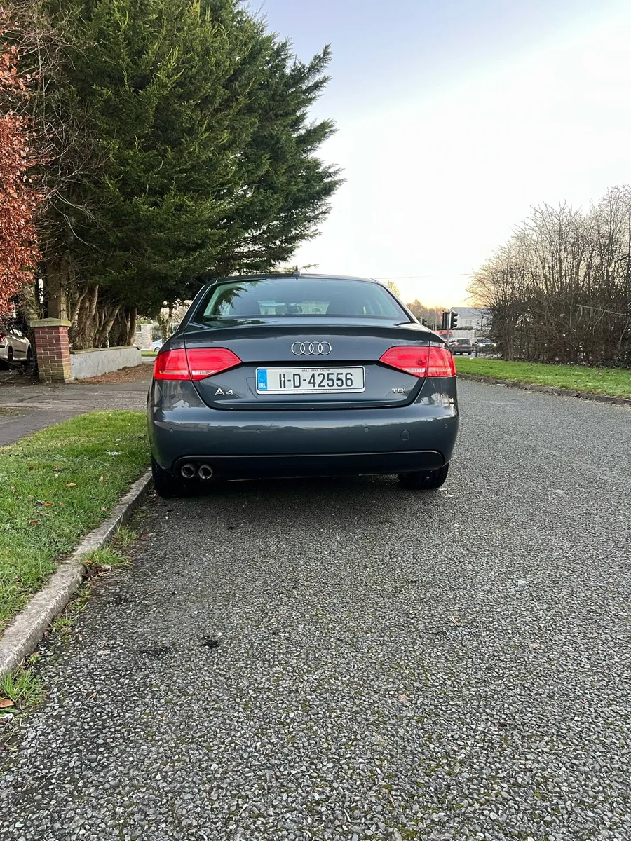 AUTOMATIC AUDI A4,2.0TDI (price 3650€ - Image 3