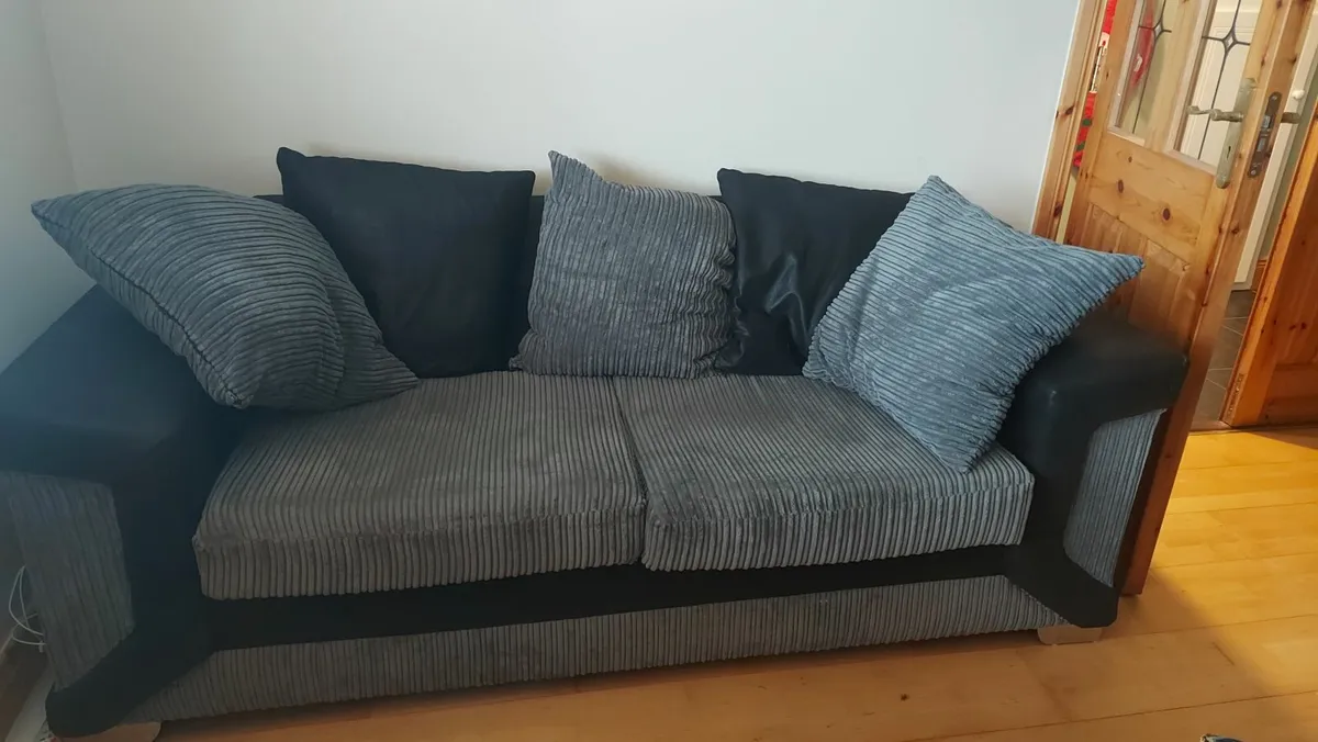 2 & 3 seater sofa for sale - Image 1
