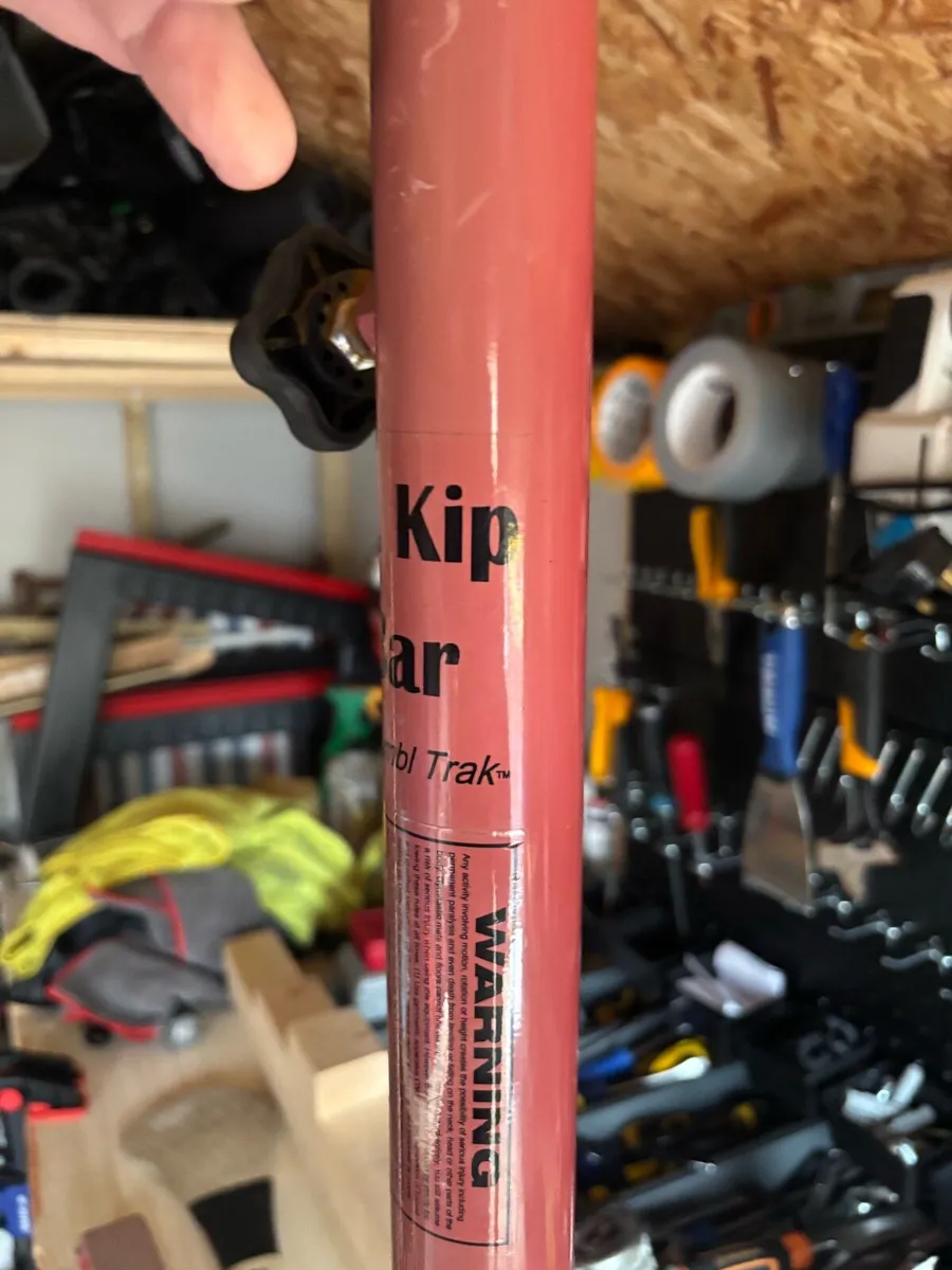 Gymnastics bar - Image 1