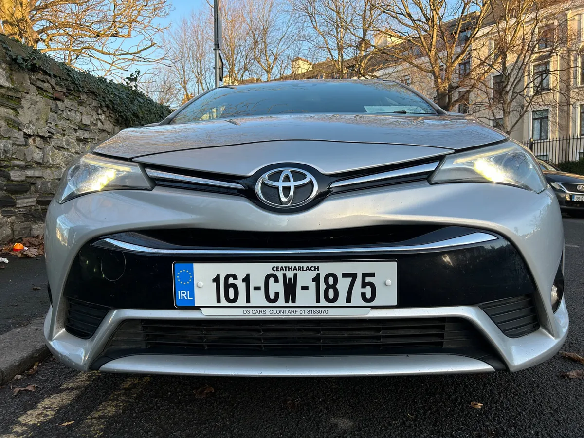 2016 TOYOTA AVENSIS TOURER PARKING CAMERA - Image 2