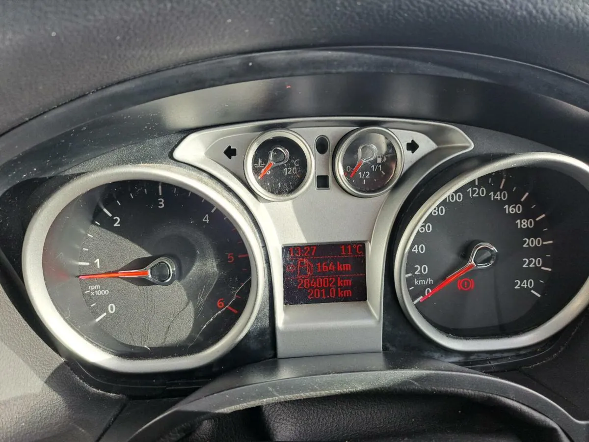 Ford Focus 1.6 NCTAug26 Sept26 - Image 4