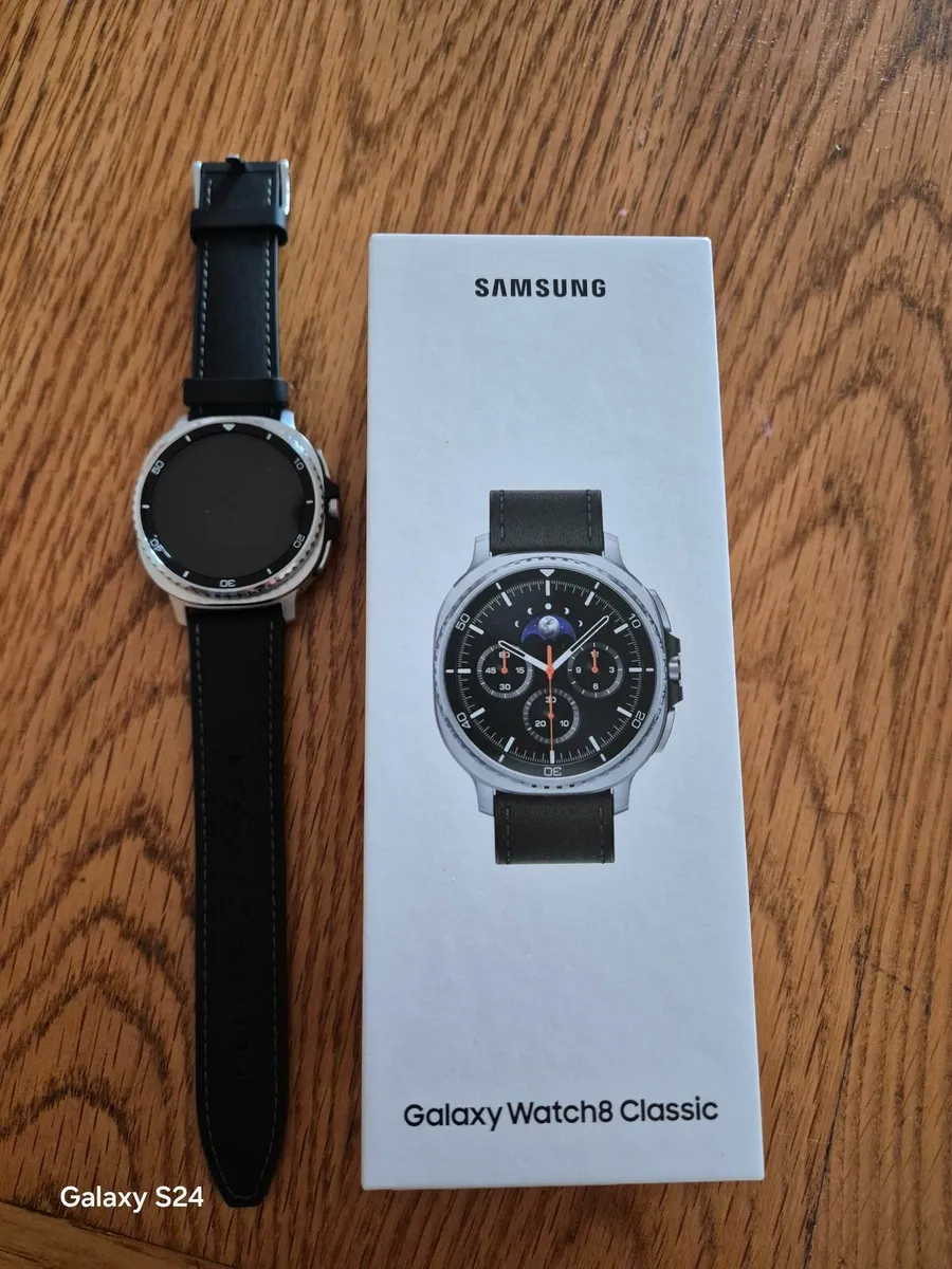 Samsung galaxy watch 8 classic - Image 1
