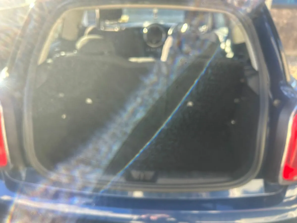 Mini Cooper 2015 1.5 Diesel - Image 1