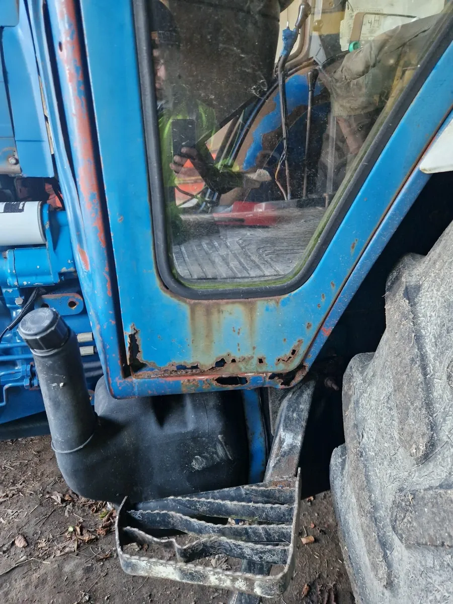 Q cab doors - Image 1