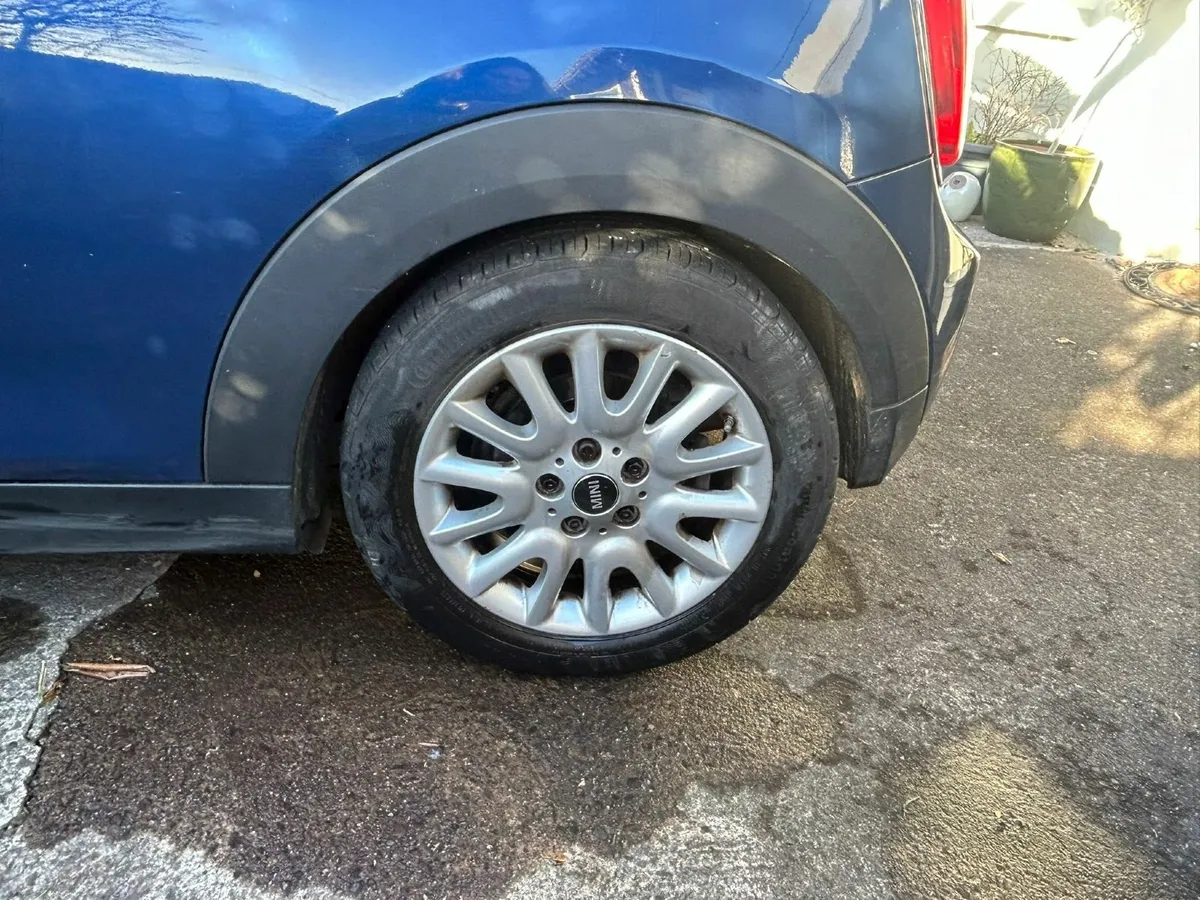 Mini Cooper 2015 1.5 Diesel - Image 2