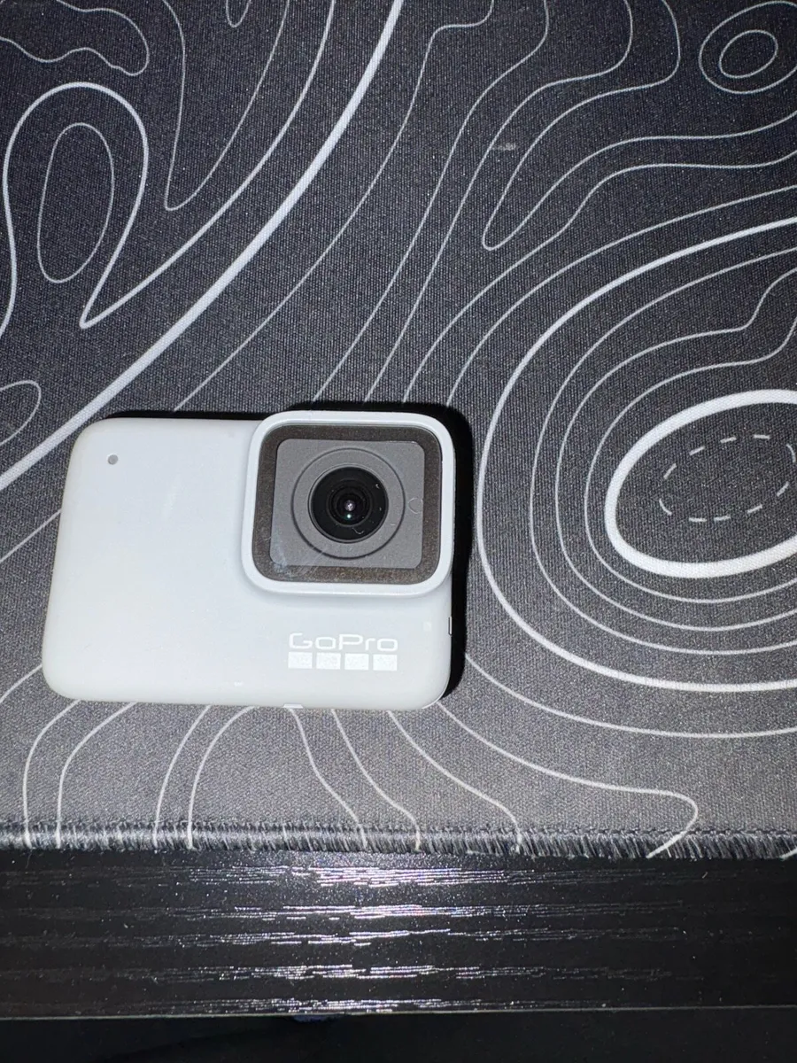 Go Pro hero 7 white - Image 1