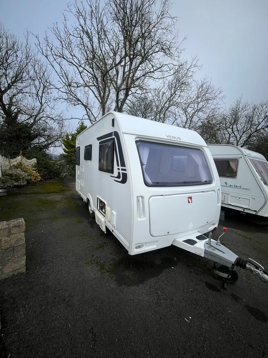 Venus 2 berth end washroom caravan - Image 2