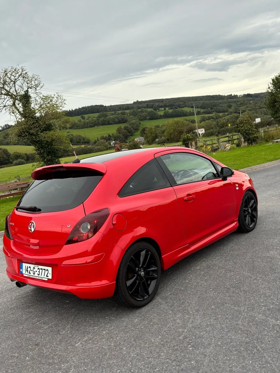 Corsa 2014 new nct real eye catcher  €5250 - Image 1