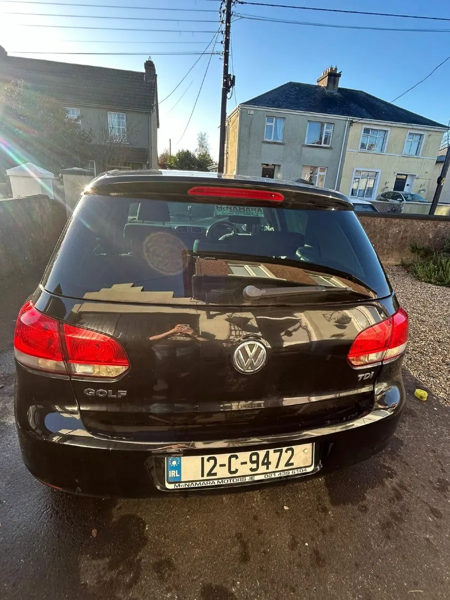 Volkswagen Golf 2012 - Image 2