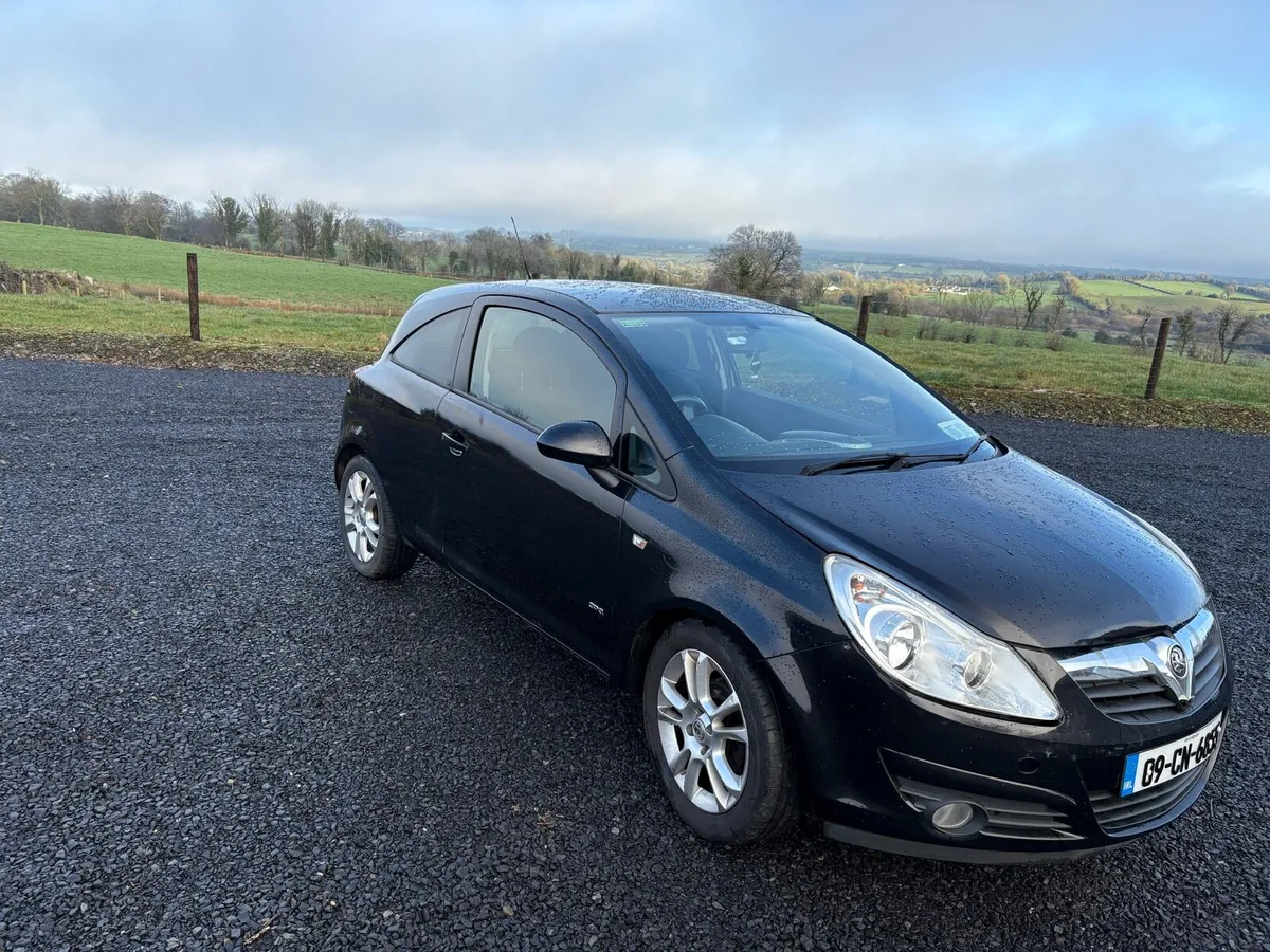 Vauxhall Corsa 2009 - Image 4