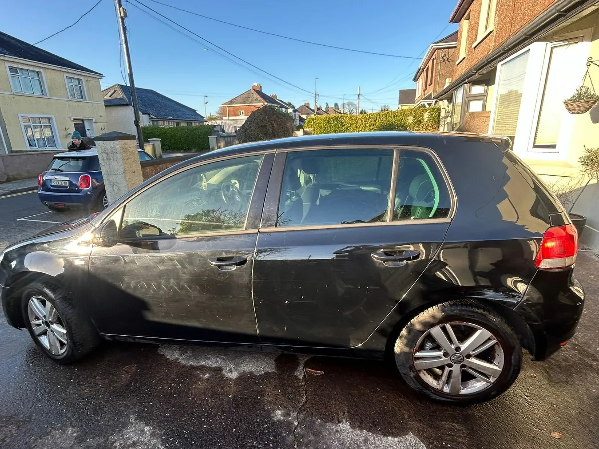 Volkswagen Golf 2012 - Image 4