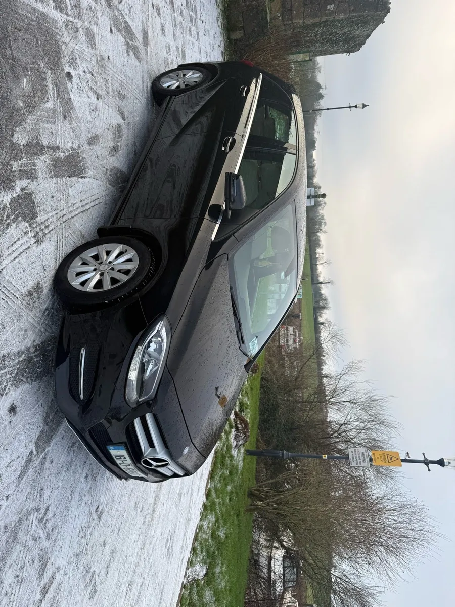 Mercedes B Class, automatic, diesel, low mileage - Image 4