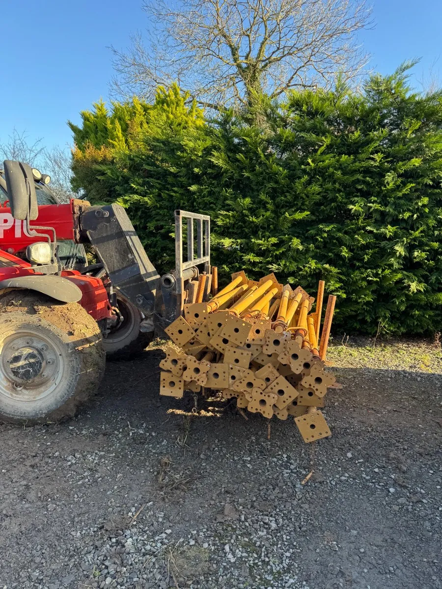 Acrow Props - Image 4