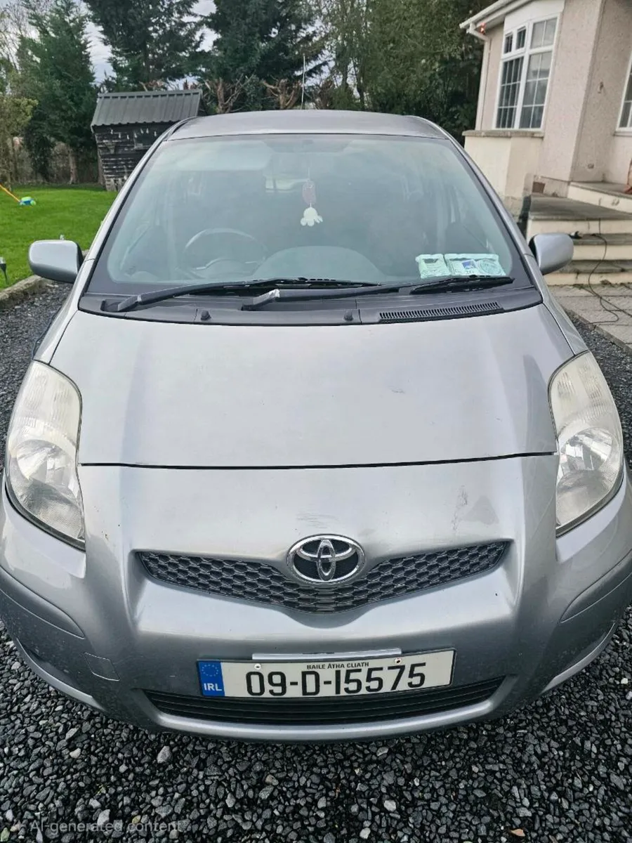 09 Toyota Yaris - Image 1