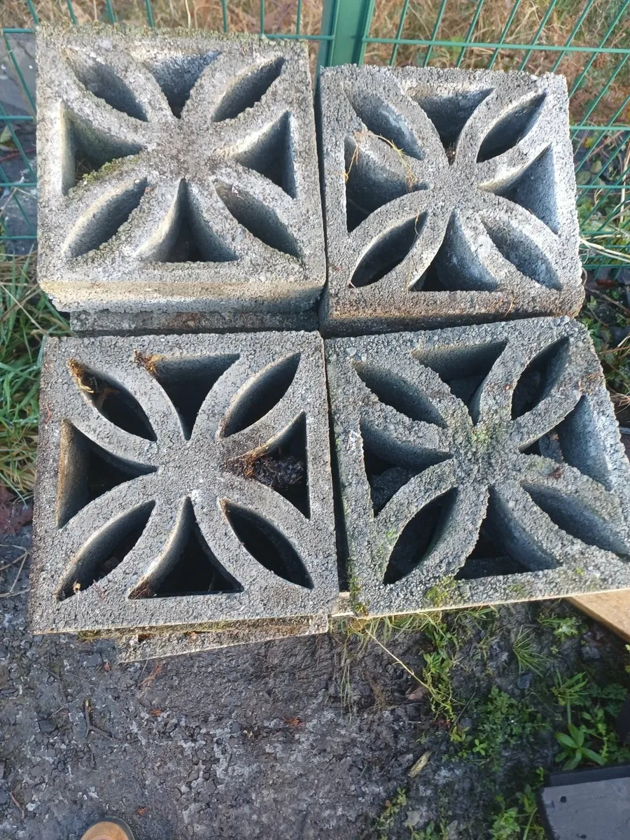Decorative breeze blocks - Image 1