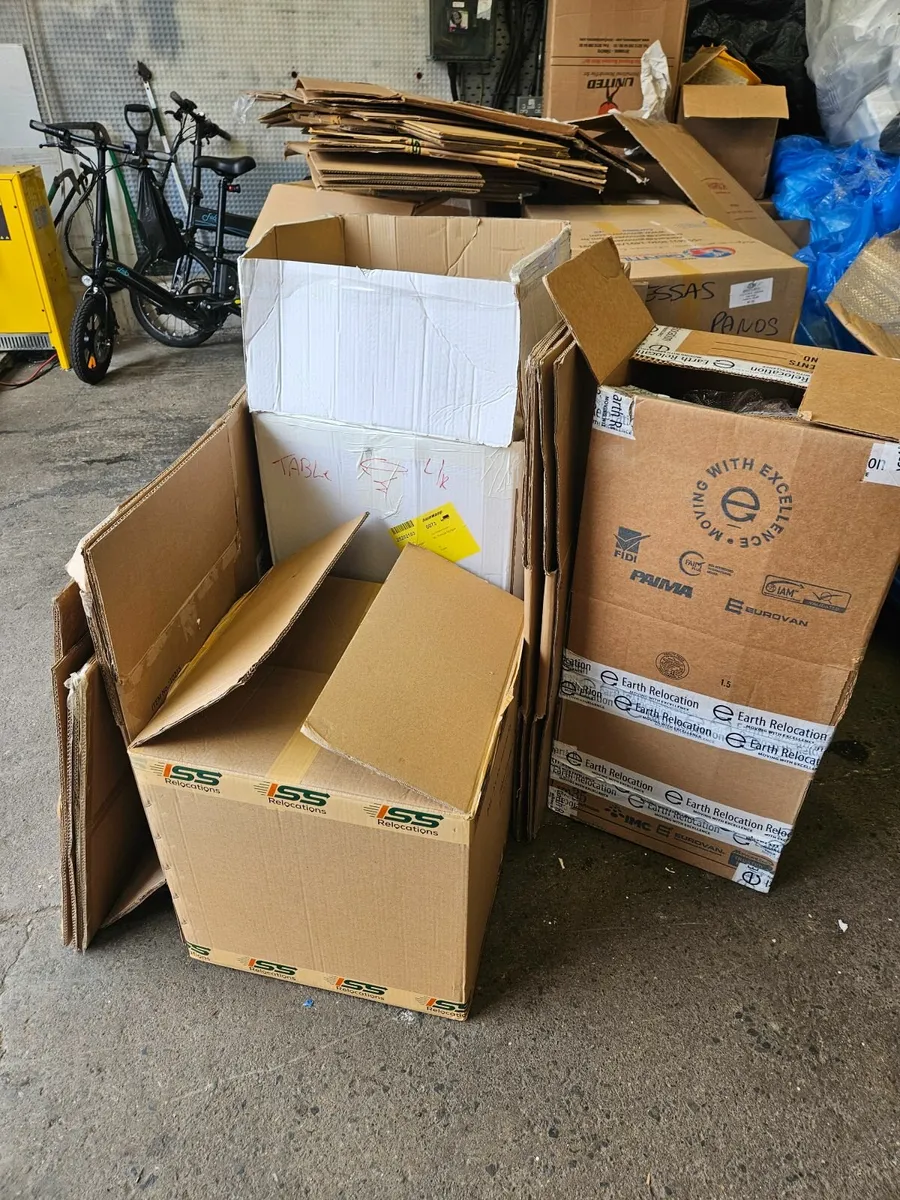 Home Moving Kit - Cardboard Boxes and Bubble Wrap - Image 2