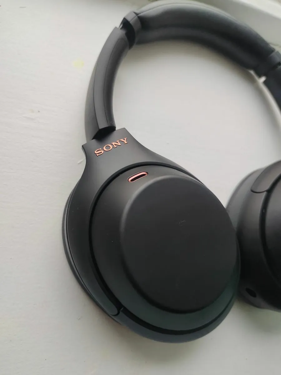 Sony WH-1000XM4 Noise Wireless Over Ear Headphones - Image 4
