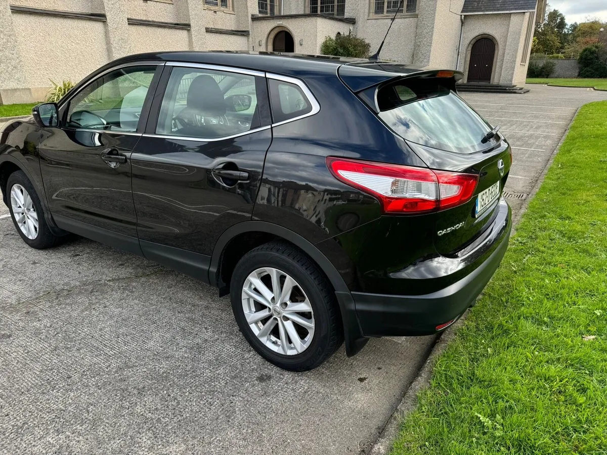 Qashqai 1.5 Diesel | NCT 07/26 | Low KM - Image 4