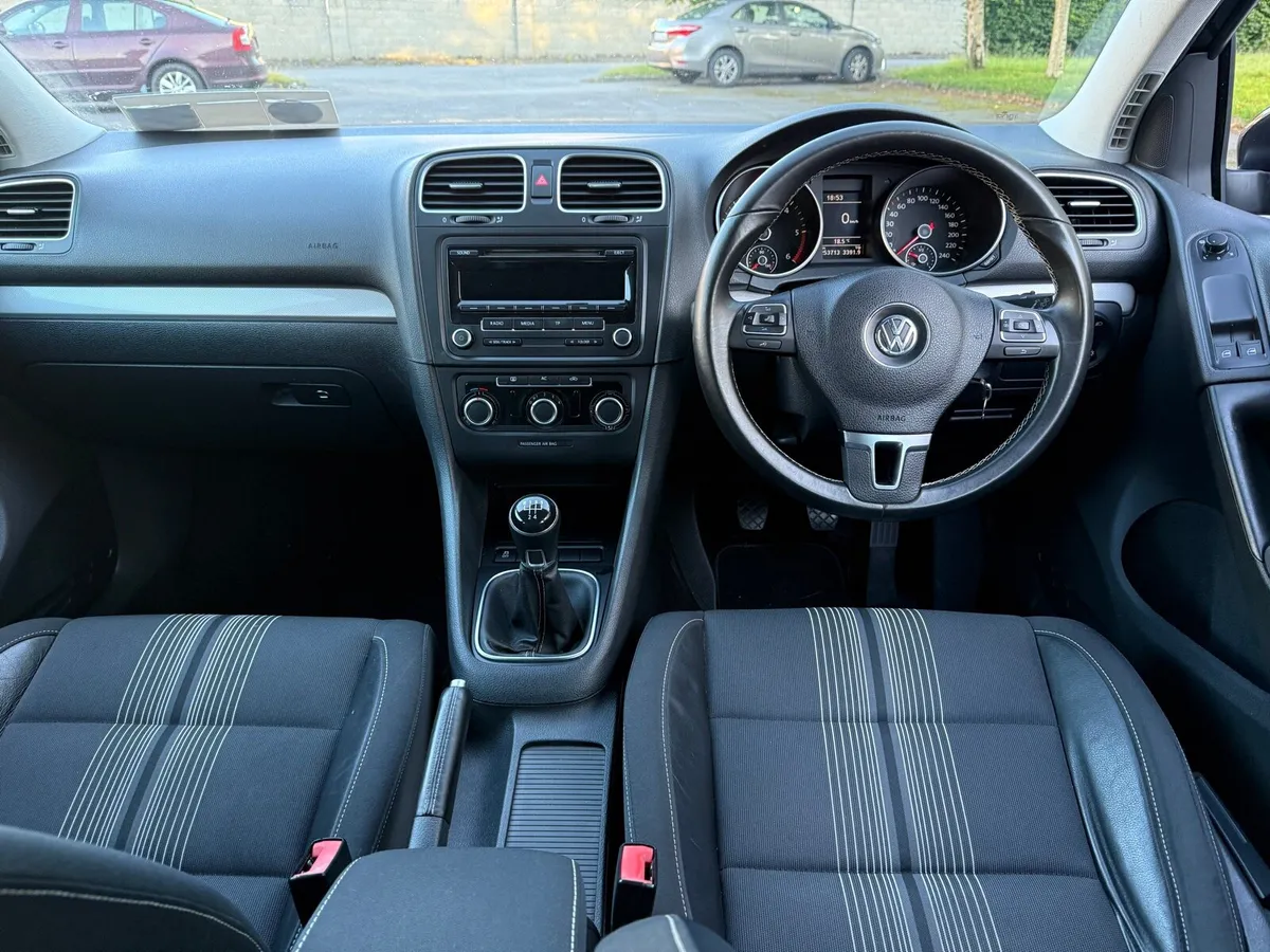 VOLKSWAGEN GOLF 2012 1.6 TDI. €5100 - Image 3