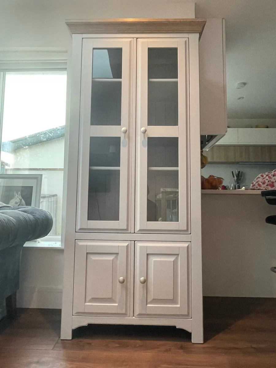 Display Cabinet for living room - Image 1