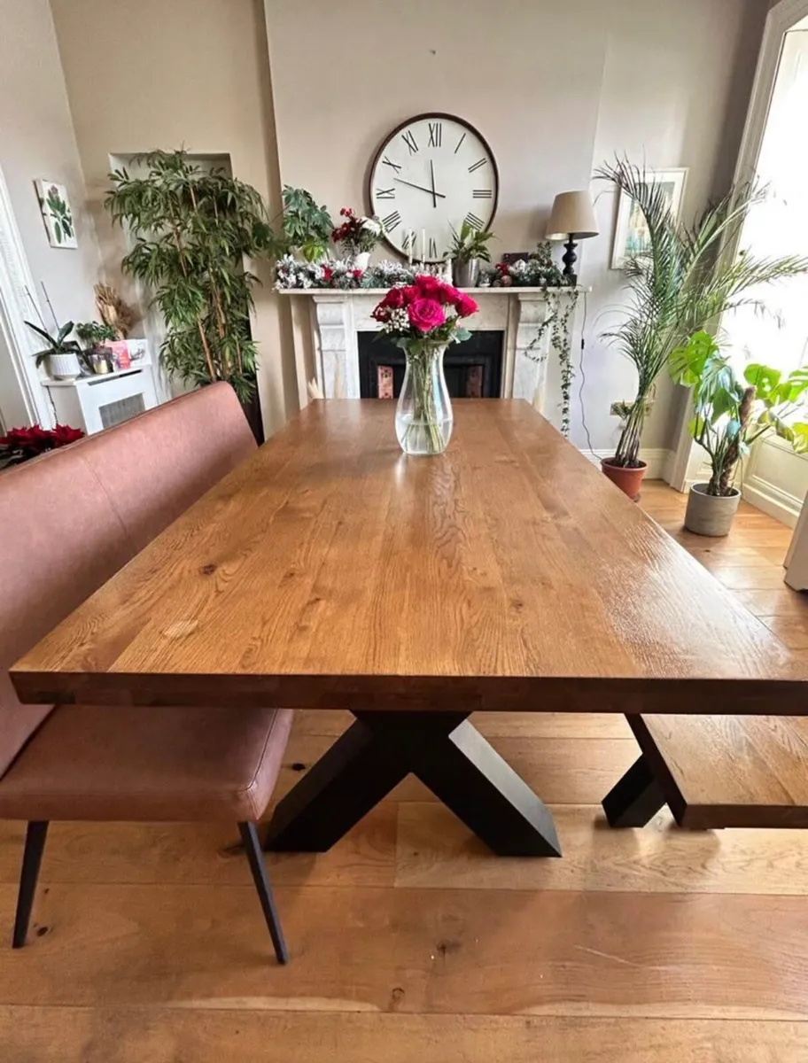 2M Gorgeous Wooden Dining Table - Image 1