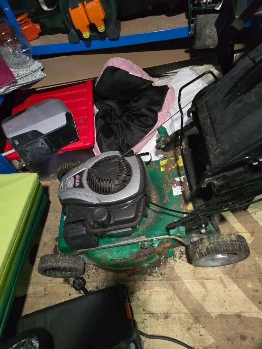 Gardenline briggs and stratton 575 ex for parts - Image 2