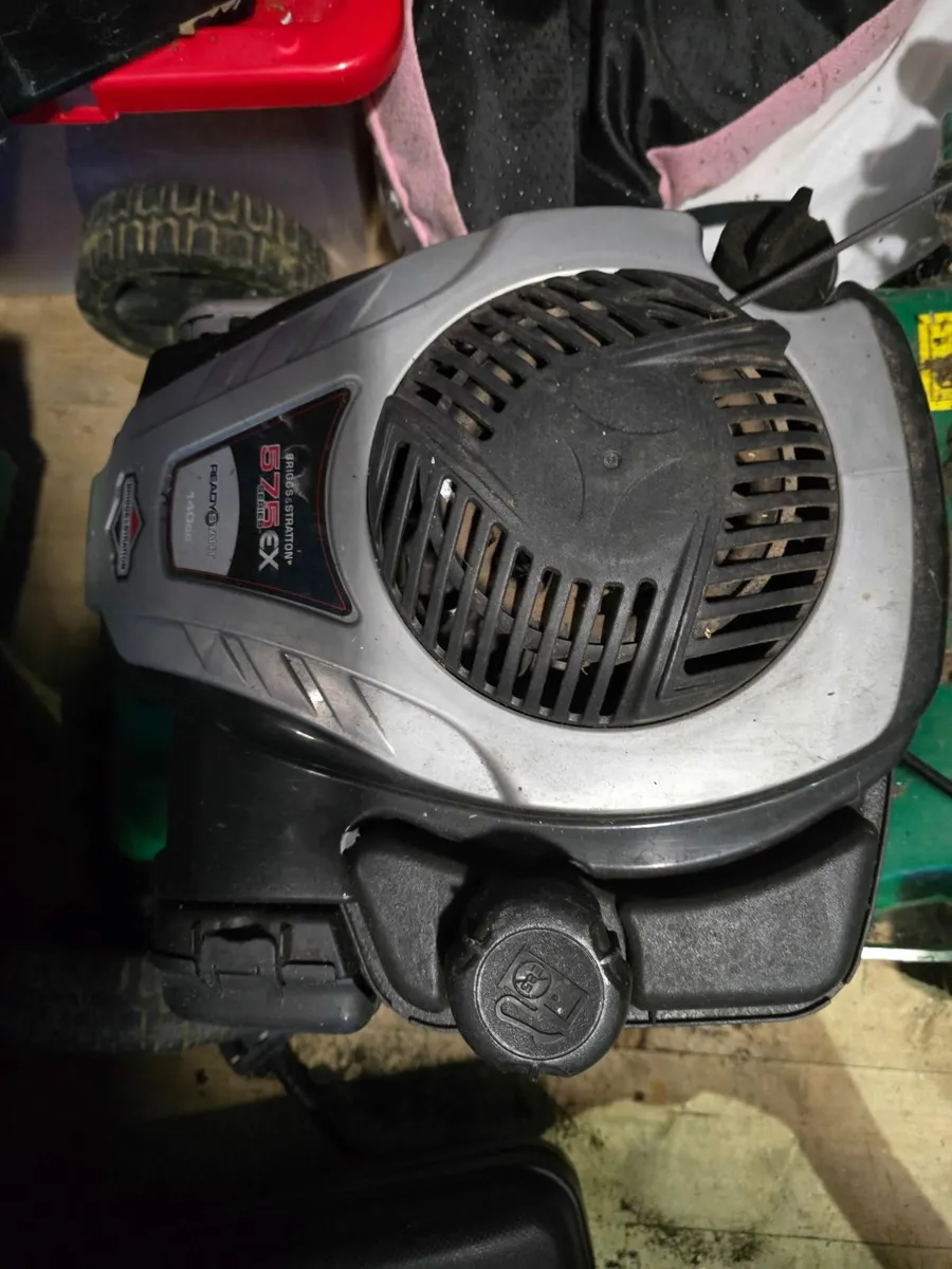 Gardenline briggs and stratton 575 ex for parts - Image 1