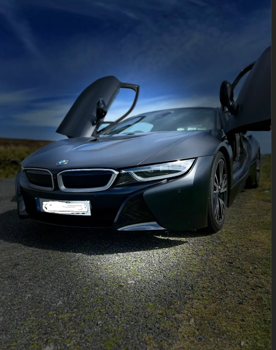 2017 BMW i8 Protonic Frozen Black Edition - Image 2