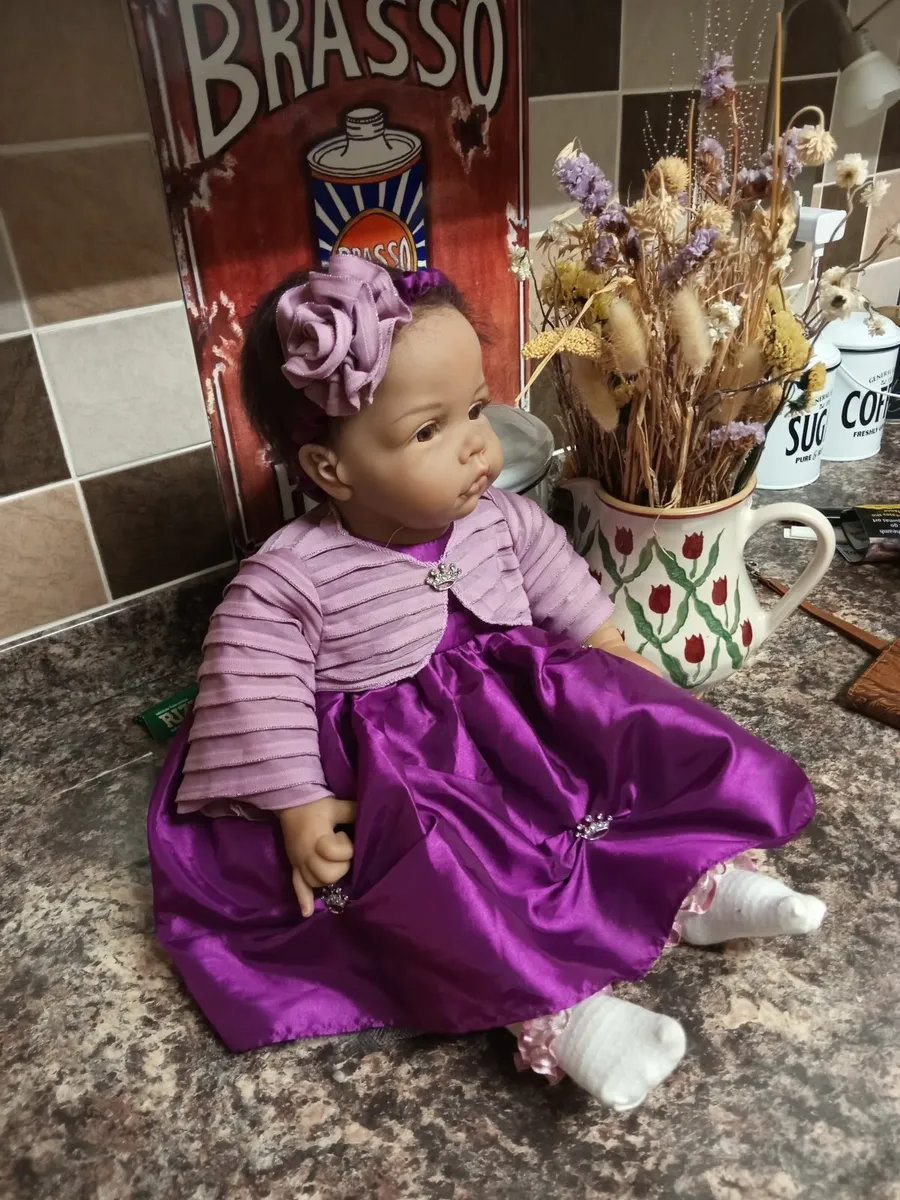 Vinyl  dolly - Image 3