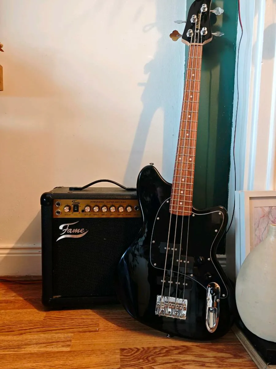 Ibanez Bass Guitar + Fame Megatone - Image 1
