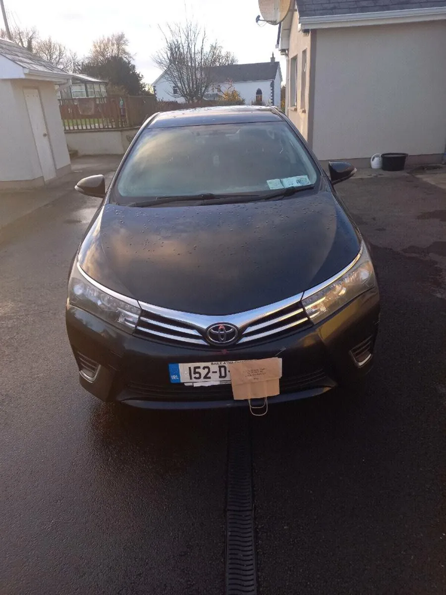 Toyota corolla - Image 3