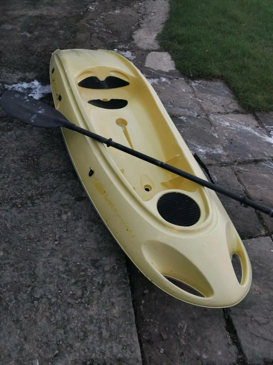 Bic kayak - Image 3