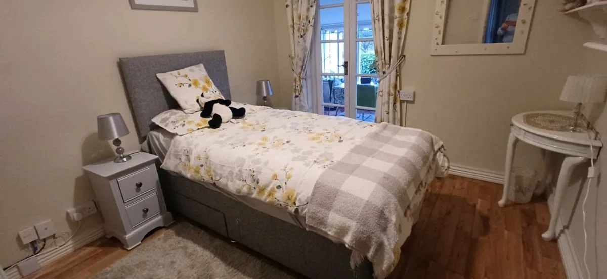 Single Bed with Everything