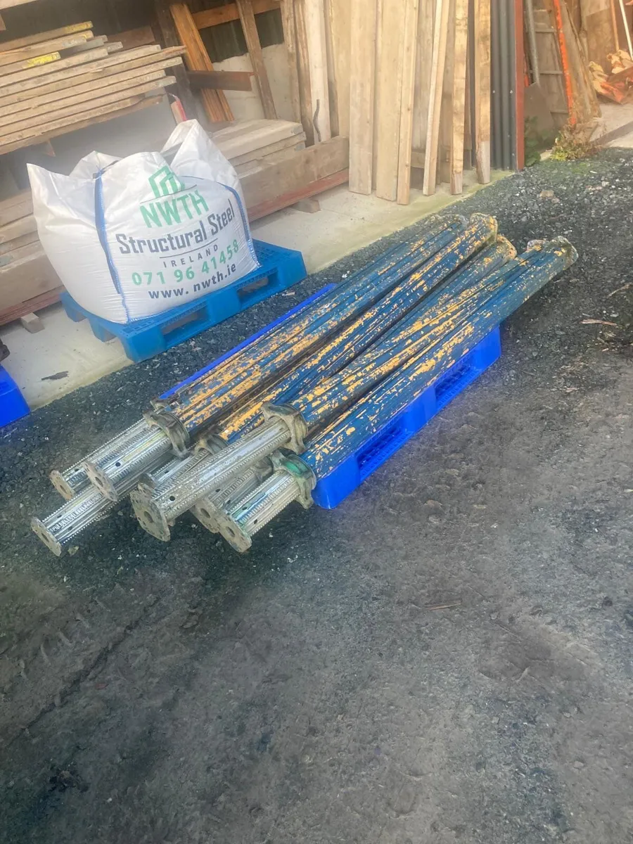 Acro Multi  Props & scaffolding Clips - Image 4