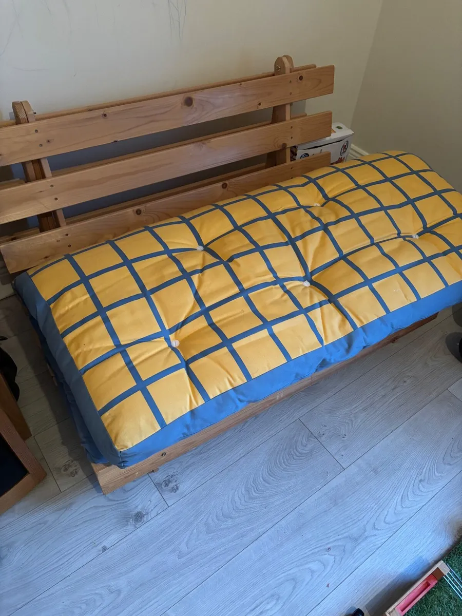 Futon/ Pull out sofa bed - Image 2